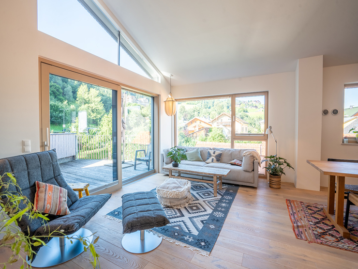 topspeed-immobilien-Wohnzimmer-Steiermark-Schladming-Hochwertiges_Penthouse_im_Herzen_von_Schladming_-_nur_wenige_Minuten_zur_Planai