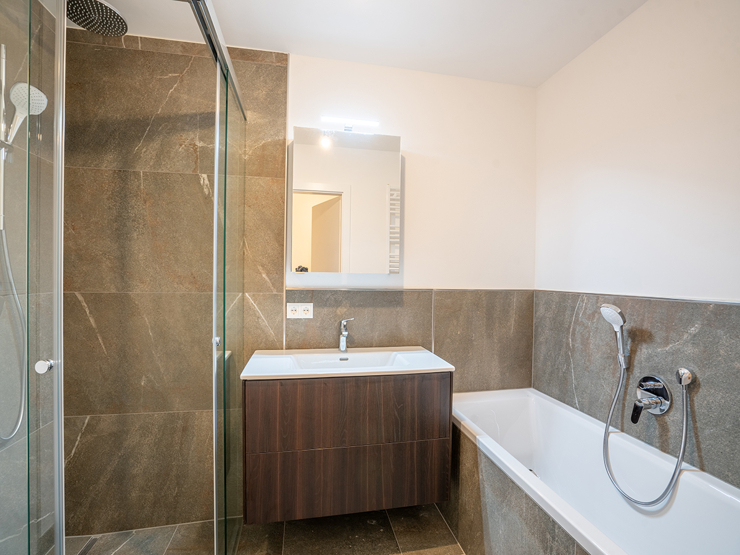 topspeed-immobilien-Badezimmer-Salzburg-Altenmarkt_im_Pongau-Moderne_77m²_Eigentumswohnung_in_erstklassiger_und_zentraler_Lage_-_Südbalkon,_2_Schlafzimmer
