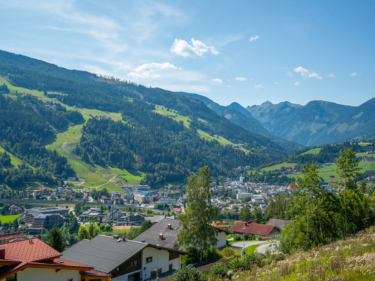topspeed-immobilien-Aussicht 3-Steiermark-Schladming-Ihr_Rückzugsort_in_Schladming_–_2-Zimmer-Wohnung_mit_Sauna_und_Balkon