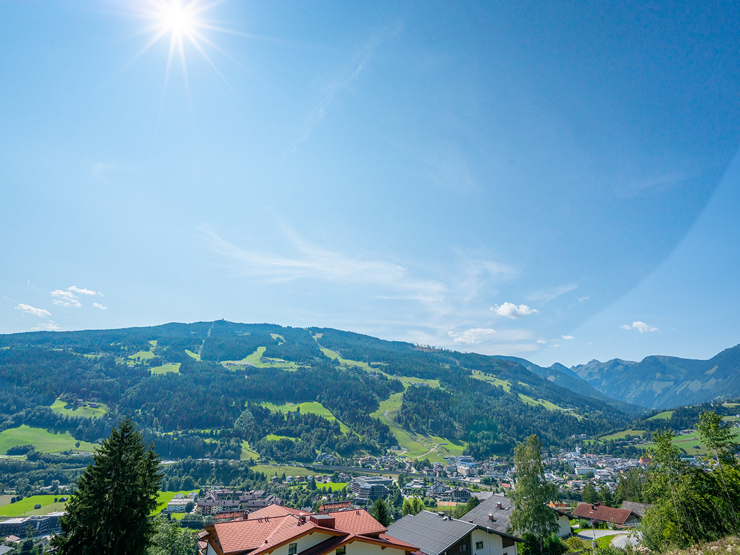 topspeed-immobilien-Aussicht 2-Steiermark-Schladming-HIGH_LEVEL_-_PENTHOUSE_in_Schladming_mit_Premium_Planaiblick!_4_SZ,_Sauna_und_riesige_Terrasse
