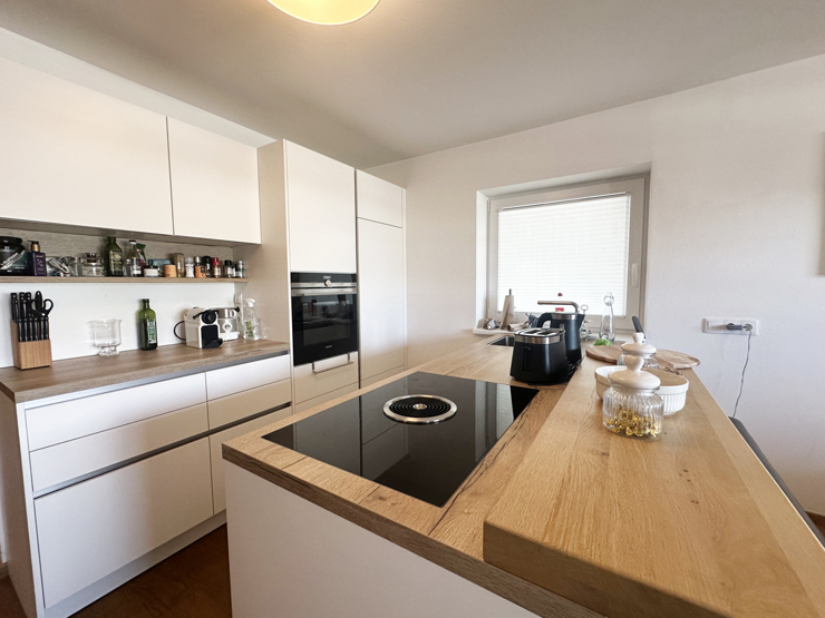 topspeed-immobilien-Küchenbereich - B1-Salzburg-Altenmarkt_im_Pongau-Naturnah_&_zentral:_Stilvolle_4-Zimmer_Erdgeschosswohnung_mit_großer_Terrasse_in_Ski_amadé-Nähe