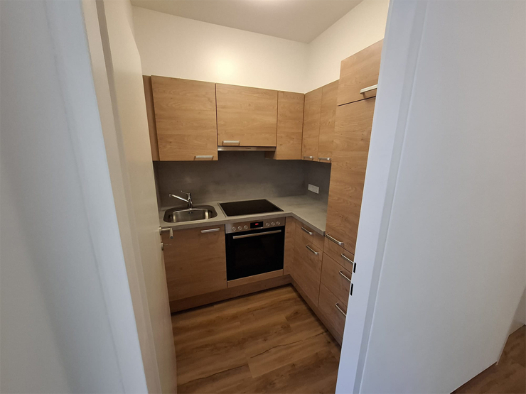topspeed-immobilien-Küche-Salzburg-Bischofshofen-2-Zimmer-Wohnung_mit_Balkon_im_Zentrum_von_Bischofshofen_zu_vermieten