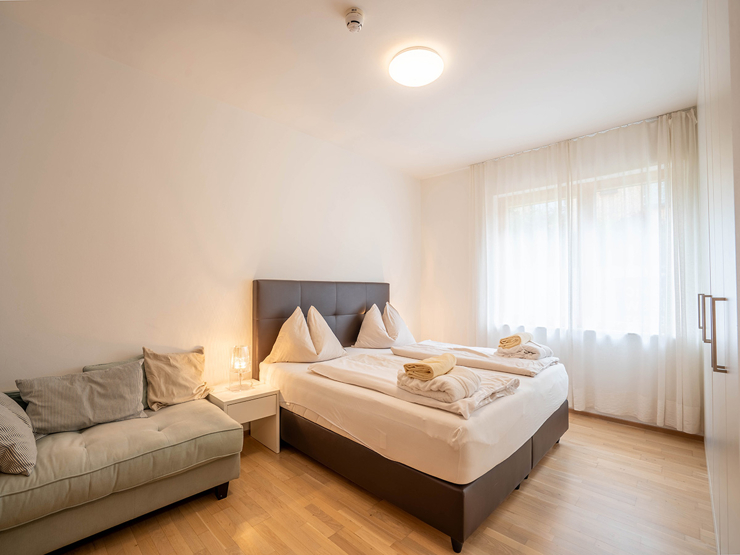topspeed-immobilien-Schlafzimmer 2-Steiermark-Schladming-Investment_mit_Aussicht:_Apartment_in_der_SUN_LODGE_–_81m²_Apartment,_Wellness_&_Pool