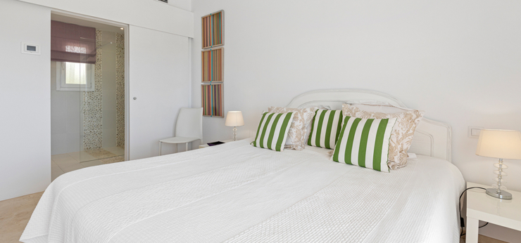 topspeed-immobilien---Marbella_/_Nueva_Andalucía-Leben_im_Paradies_-_Großzügiges_Duplex_Penthouse_auf_2_Etagen_in_Marbella/Spanien_mit_Meerblick