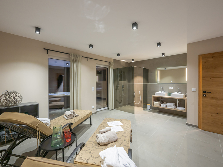 topspeed-immobilien-St. Laurent Wellness-Steiermark-Gamlitz-"WeinZeit_Chalets"_an_der_südsteirischen_Weinstraße_in_GAMLITZ-_3_Chalets_für_Anleger