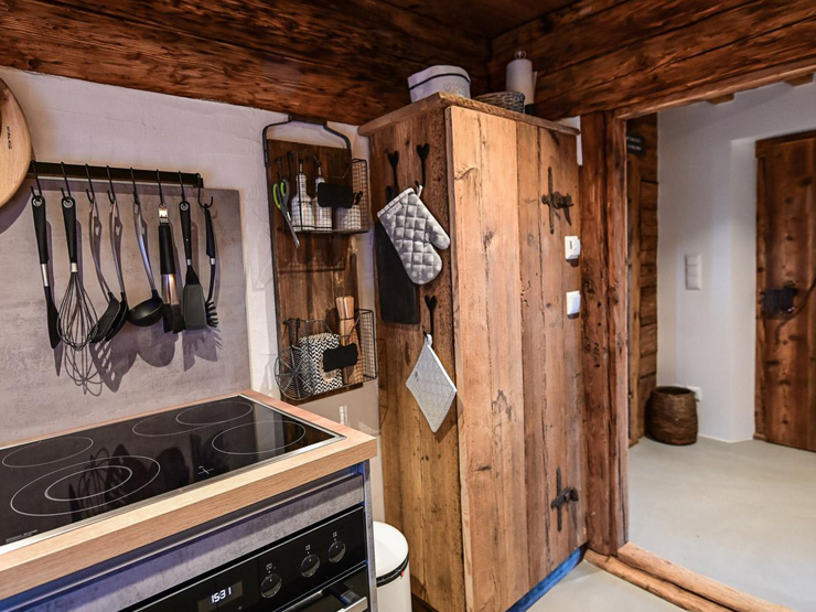 topspeed-immobilien-Küche-Steiermark-St._Stefan_ob_Stainz-"Pures_sein"_-_300_Jahre_altes,_revitalisiertes_Weinstöckl_in_St._Stefan_ob_Stainz