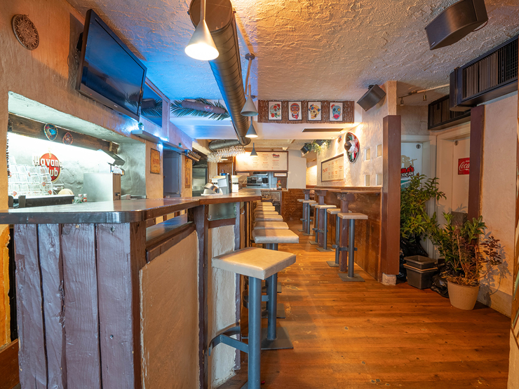 topspeed-immobilien-Barbereich-Steiermark-Schladming-Einzigartige_Gelegenheit:_Voll_ausgestattete_Bar_&_Restaurantfläche_im_Zentrum_von_Schladming