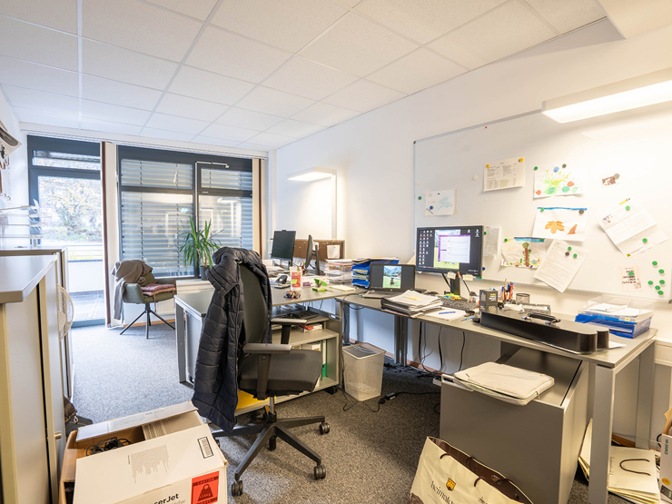 topspeed-immobilien-Büro-Steiermark-Schladming-Ihr_neuer_Unternehmensstandort_in_Schladming_–_7_Büroräume,_Besprechungsraum_&_eine_sonnige_Terrasse