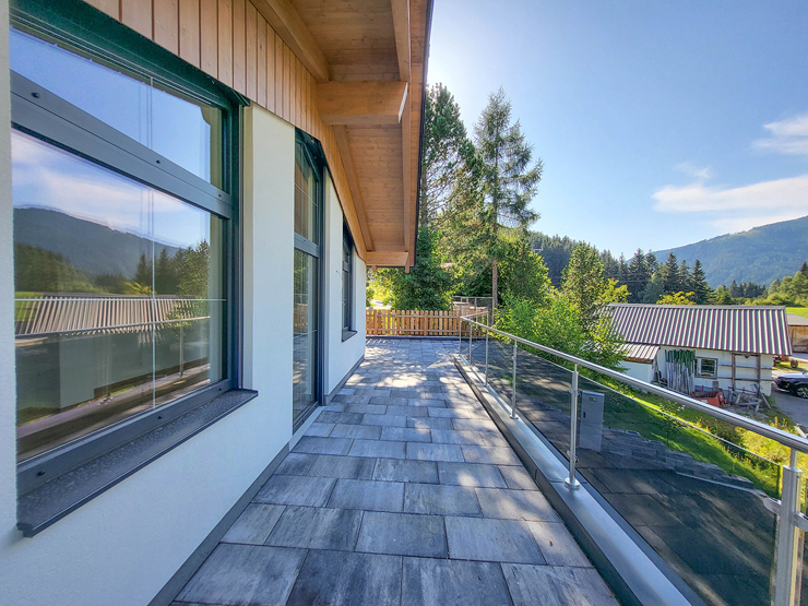 topspeed-immobilien-Terrasse-Steiermark-Ramsau_am_Dachstein-Panorama_Residenz_in_Ramsau_am_Dachstein:_Skiliftnähe,_Dachsteinblick_&_Panorama-Terrasse