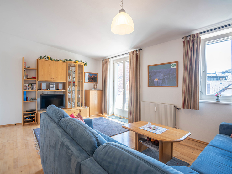 topspeed-immobilien--Steiermark-Schladming-Premium-Lage:_Stilvolle_51_m²_DG-Wohnung_im_Herzen_von_Schladming