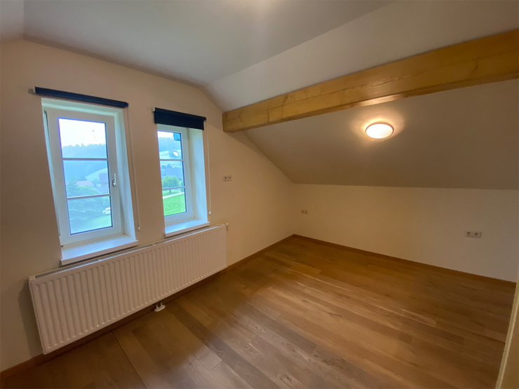 topspeed-immobilien-Schlafzimmer-Steiermark-Haus_im_Ennstal-75,84m²_Dachgeschoß-Wohnung_in_Ruperting