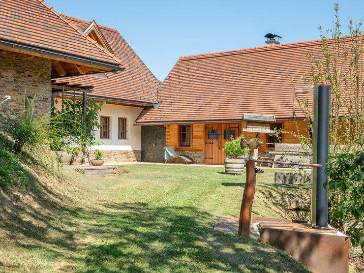 topspeed-immobilien--Steiermark-Leutschach_/_Pößnitz-Zwischen_den_Weinbergen_–_Einzigartiges_Landgut_an_der_Südsteirischen_Weinstraße_mit_6,9ha_Land