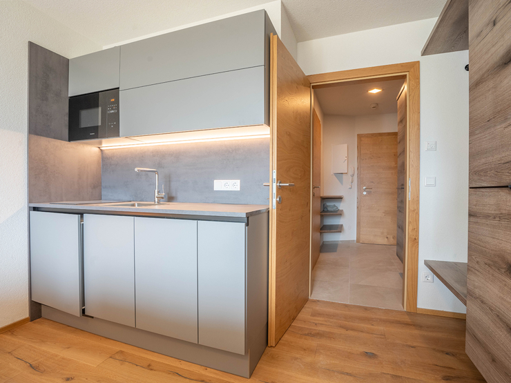 topspeed-immobilien-Ausstattungslinie "Pure"-Steiermark-Gröbming-131,28m²_Voll_möbliertes_Premium-Anlage-Apartment_über_zwei_Etagen_und_XXL-Südterrasse