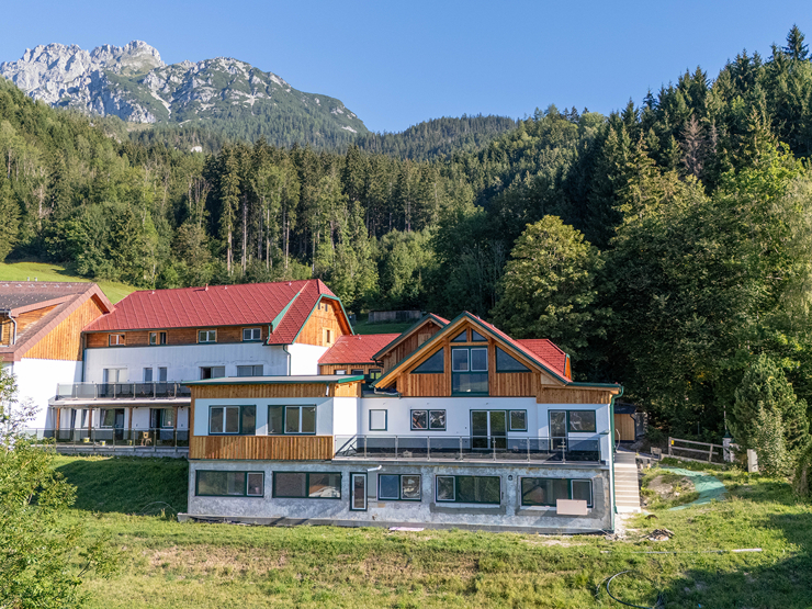 topspeed-immobilien--Steiermark-Gröbming-131,28m²_Voll_möbliertes_Premium-Anlage-Apartment_über_zwei_Etagen_und_XXL-Südterrasse