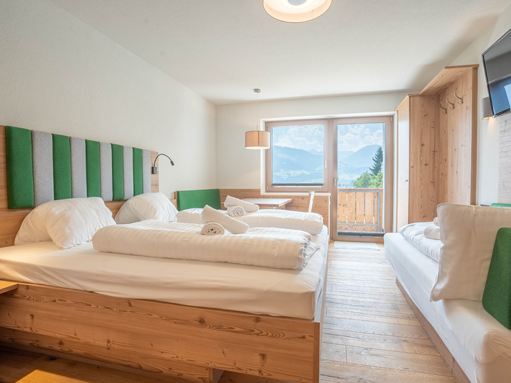 topspeed-immobilien-Ausstattung "Alpine"-Steiermark-Gröbming-33_m²_Investment-Hit_mit_großzügiger_14,8_m²_Sonnenterrasse_|_Zwei_Zimmer_Anlage-Apartment