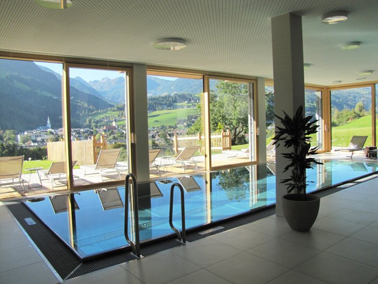 topspeed-immobilien-Wellnesbereich - Pool-Steiermark-Schladming-Zweitwohnsitz_oder_Vermietung_möglich!_53,58_m²_–_2-Zimmer-Apartment_in_der_SunLodge