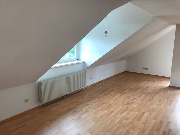 topspeed-immobilien-Wohnzimmer-Steiermark-Öblarn-Mietwohnung_mit_67m²_in_Öblarn