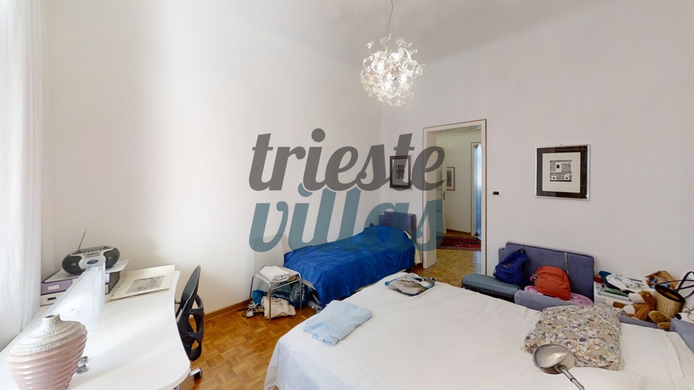 B-Bedroom (2)