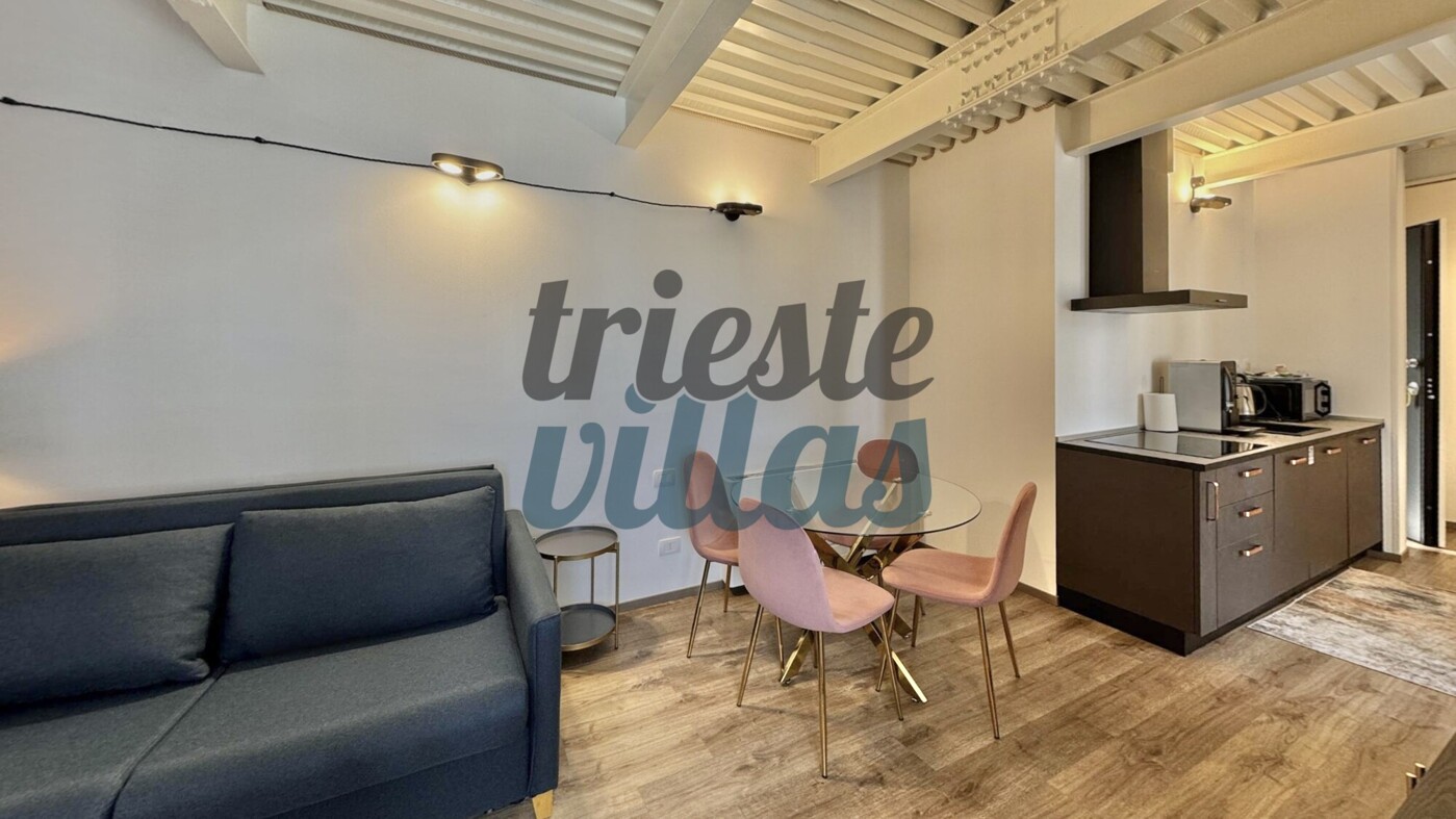 MUGGIA-FLOOR-1-CENTER-Bedroom 1