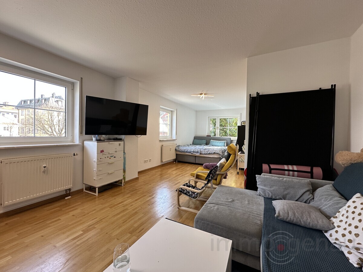 Helle 2-Zi.-Wohnung im Zentrum von Kempten (Allgäu) – ideal für Singles und Paar ... - Foto 3