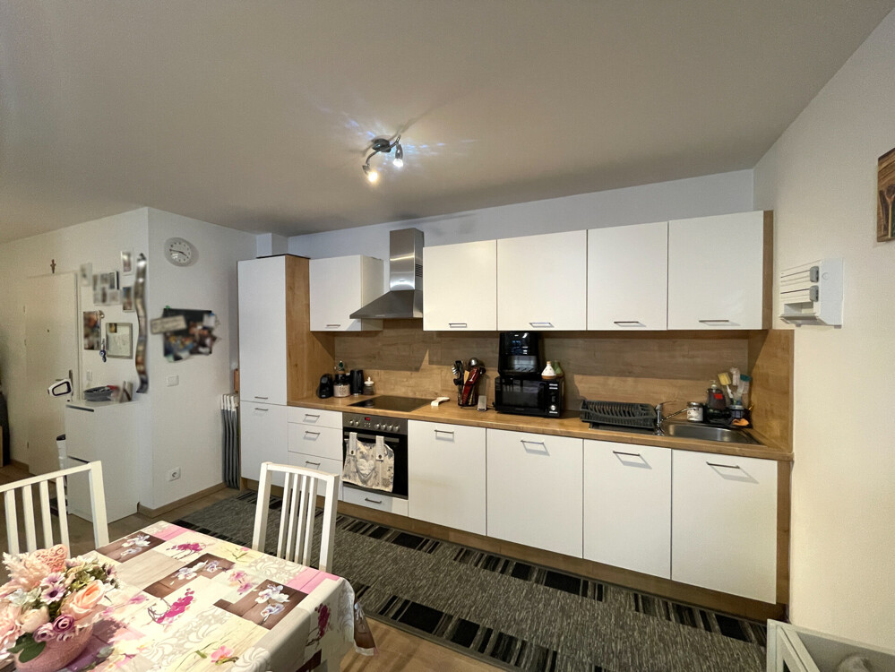 Elegante 2-Zimmer-Etagenwohnung mit Stellplatz und Balkon