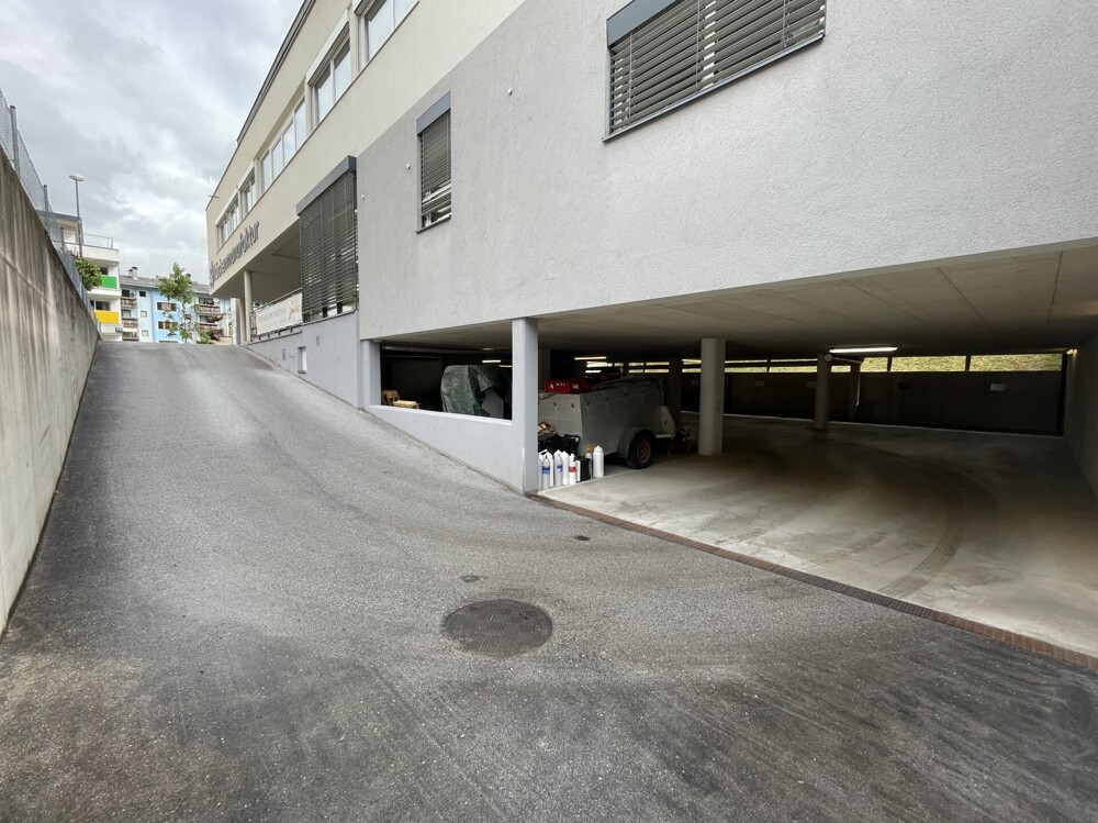 Innsbrucker Straße 28 – Tiefgarage ab 01.09.2026