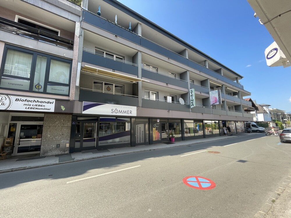 Zentrale 2-Zimmer Wohnung mit Balkon und Stellplatz