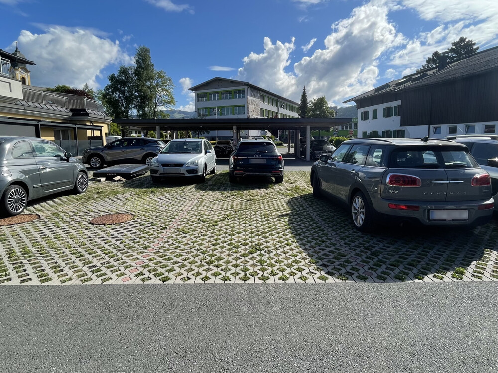 PKW-Außenstellplatz ab sofort – Ebbs Gießenweg