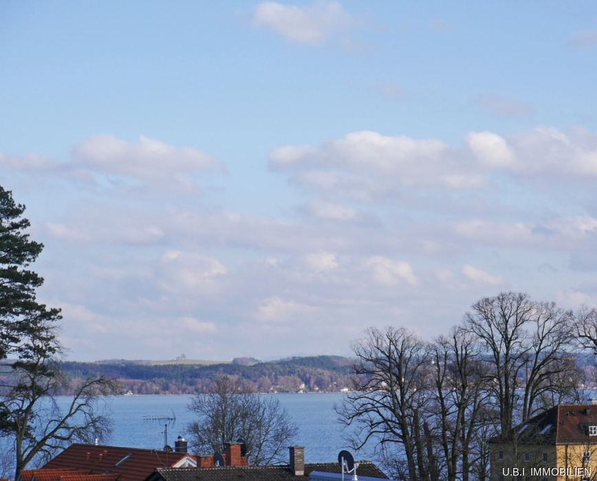 Blick aus Wohnen-Essen-Kochen