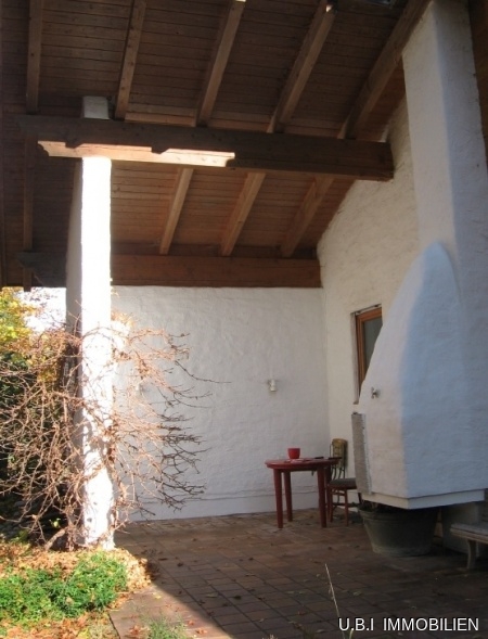 Loggia mit offenem Kamin