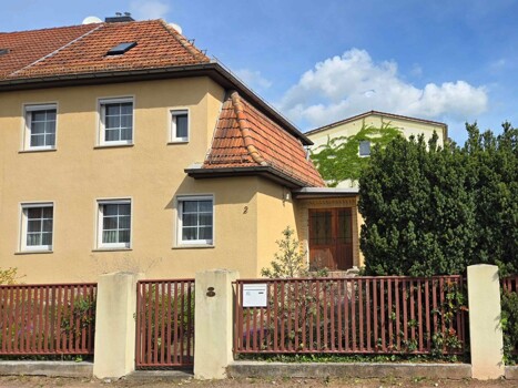 2-Raum-DG-Maisonettewohnung mit Balkon