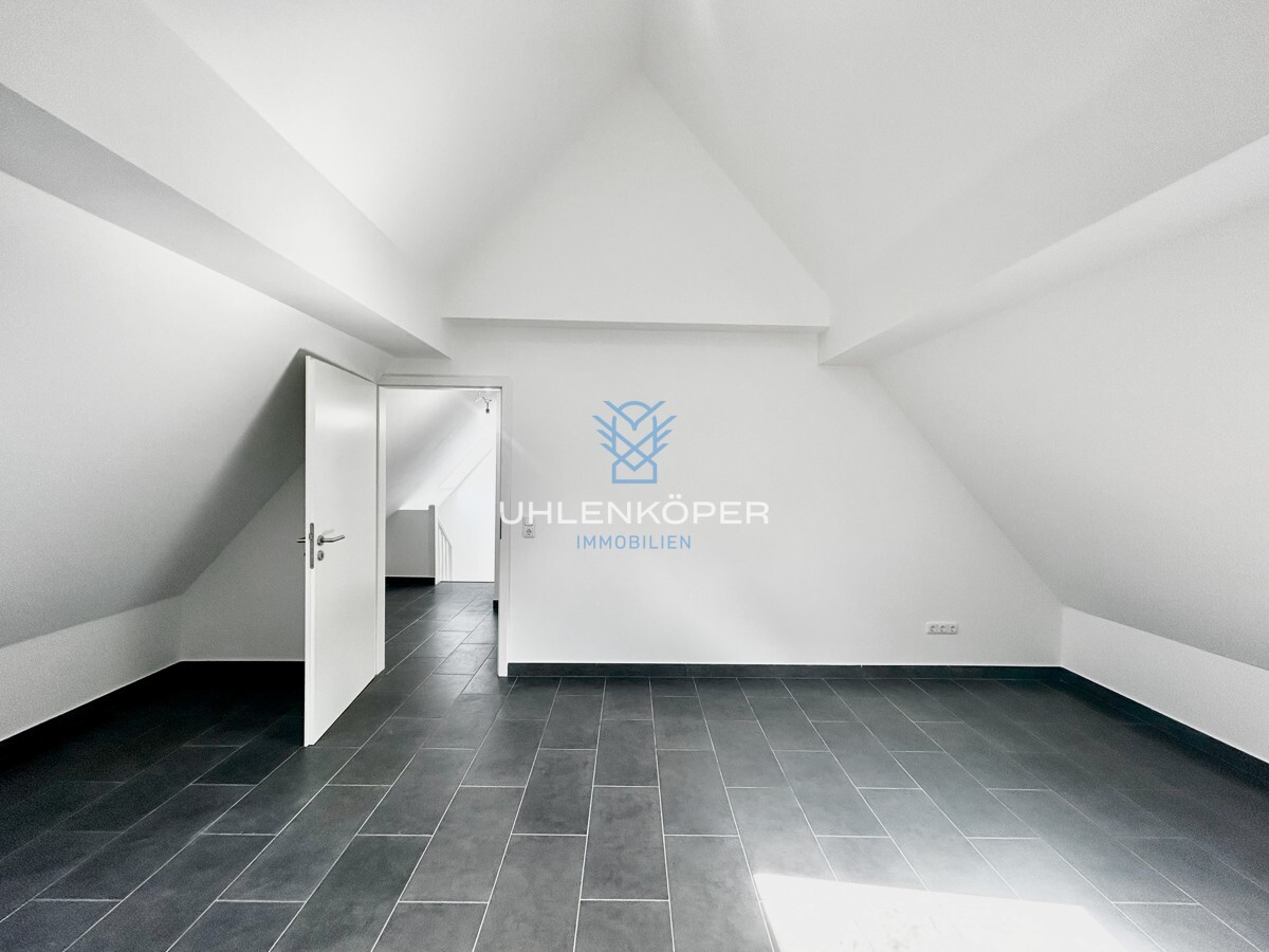Schlafzimmer OG