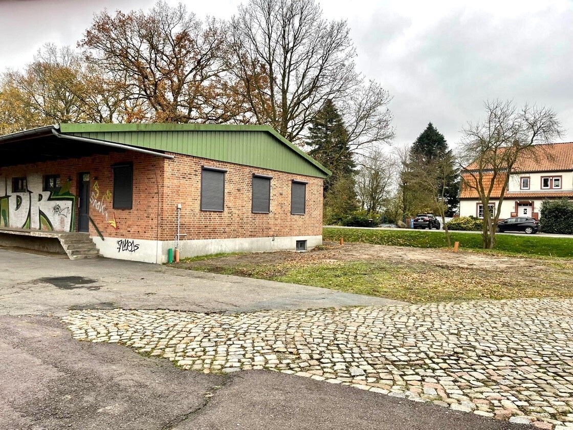 Außenansicht mit neue Rollläden