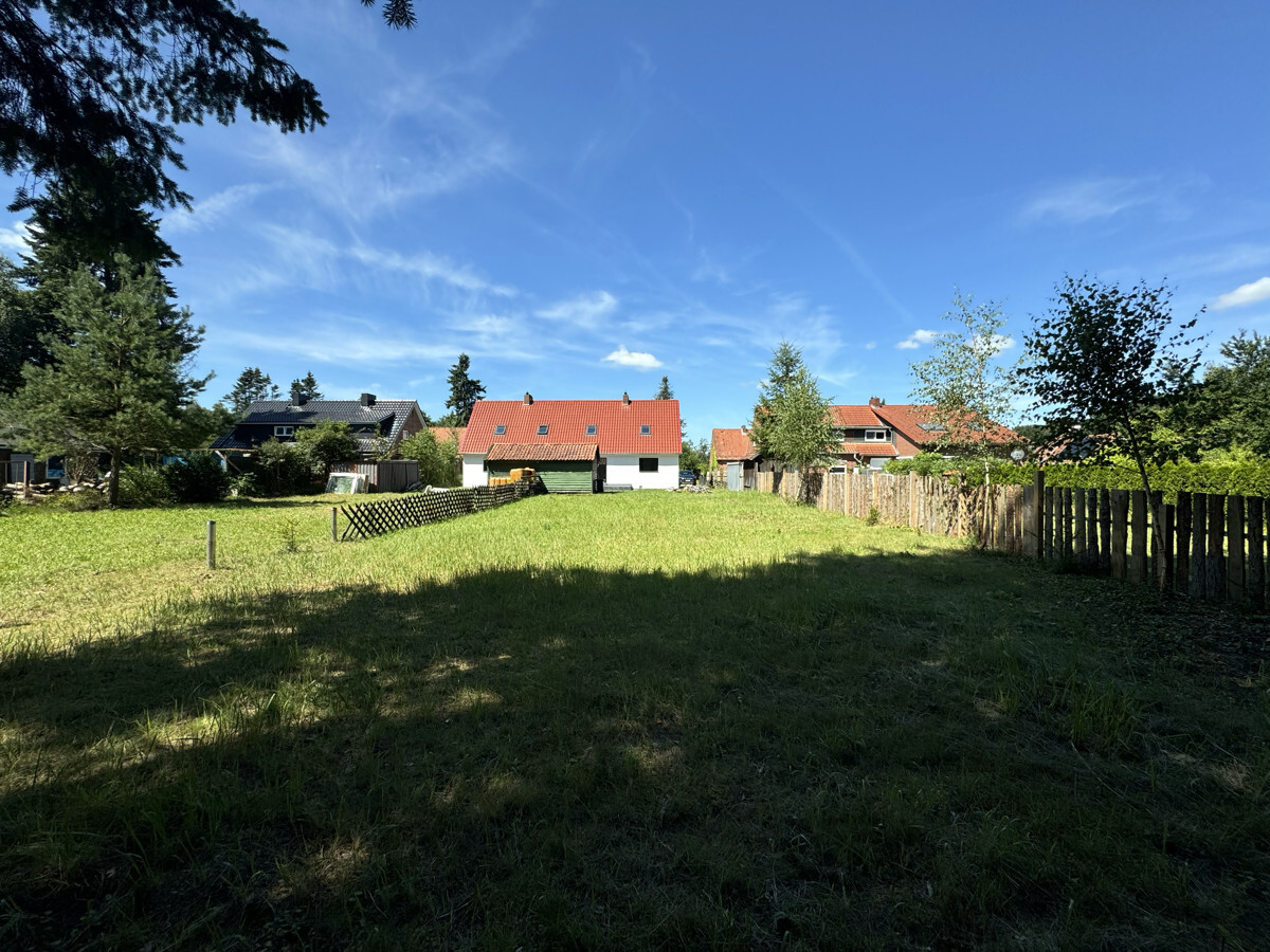Garten Ausicht zum Haus