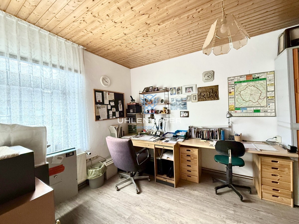 Büro