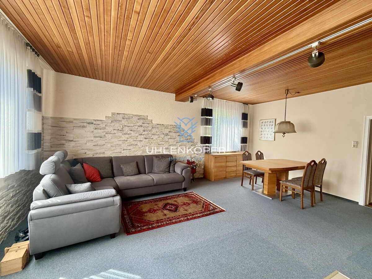 Großes Wohnzimmer