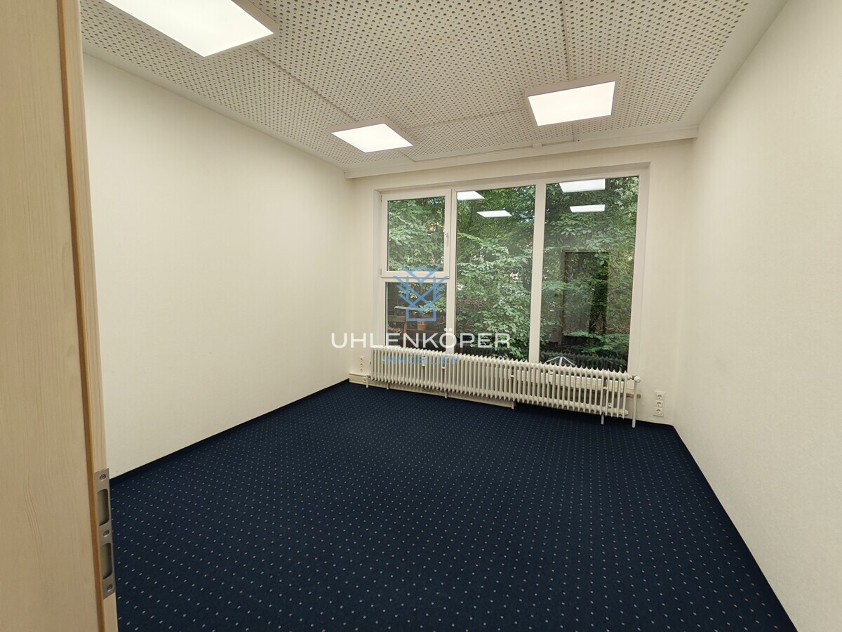 Büro EG