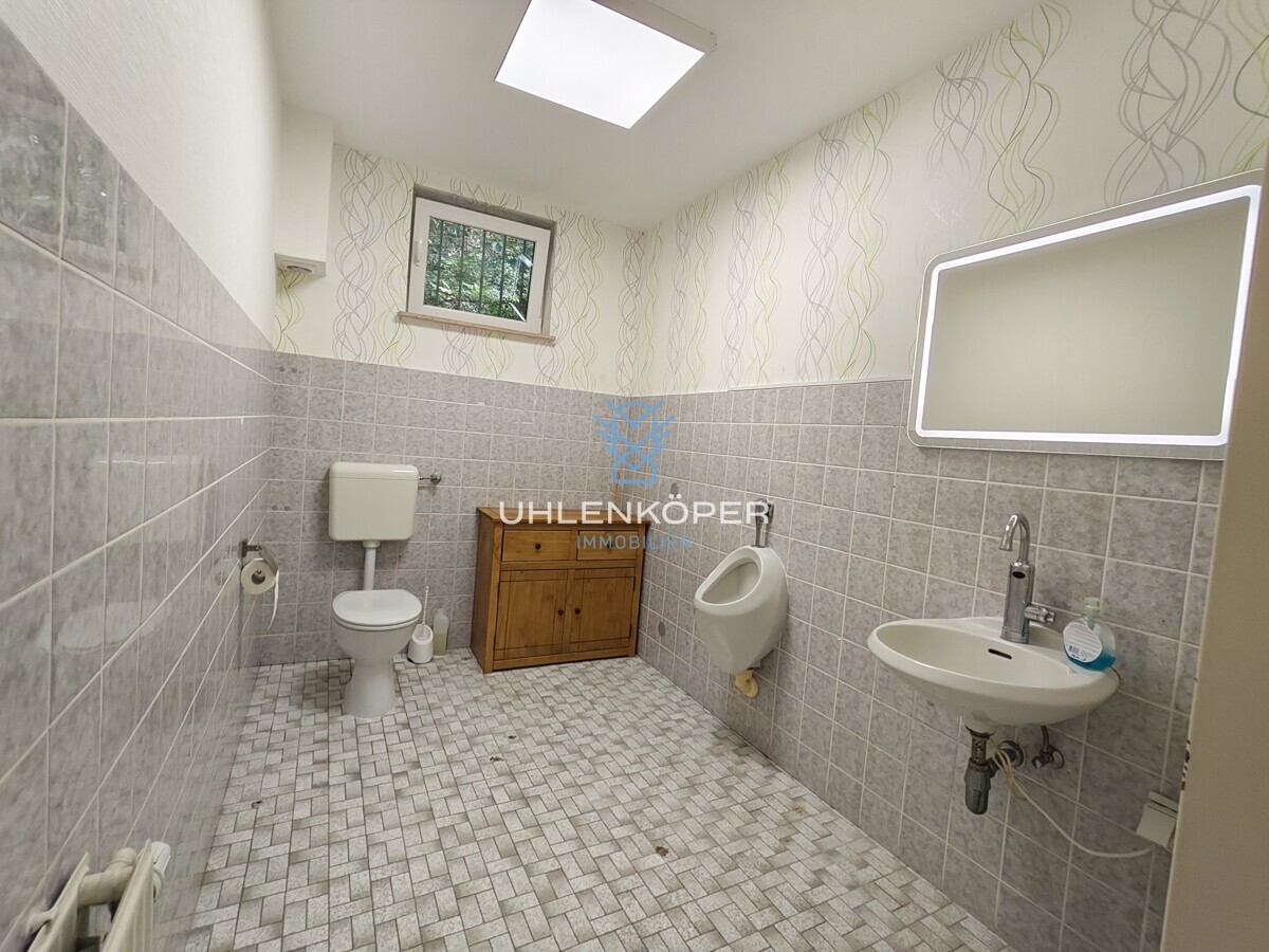 Damen WC EG