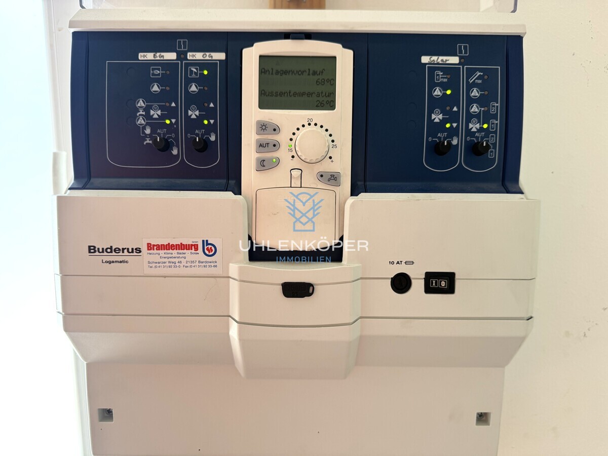 Bürogebäude Solarsteuerung