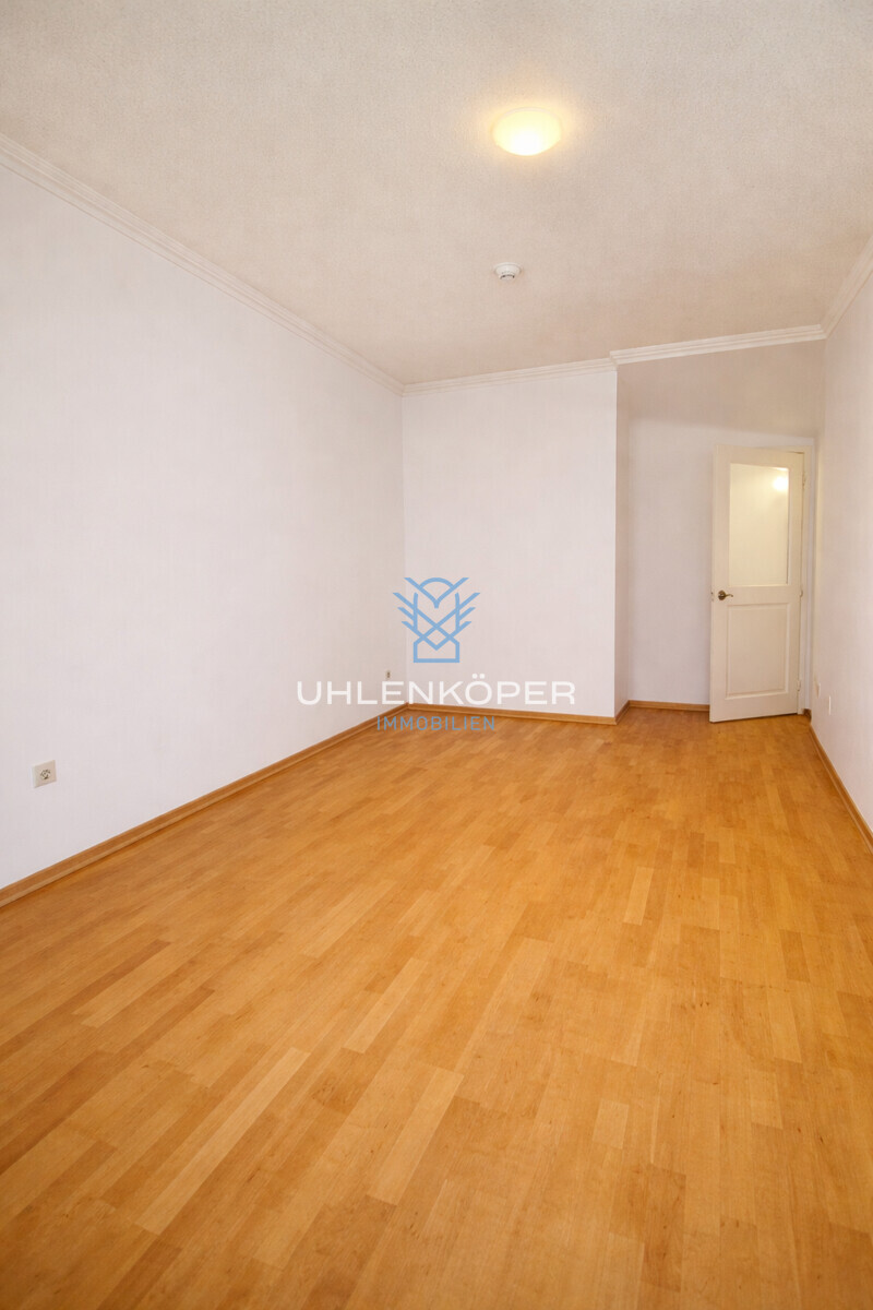 Schlafzimmer Türseite