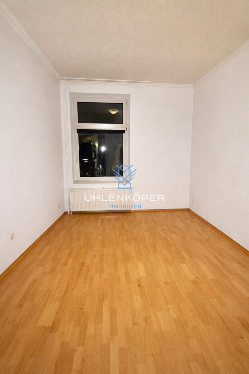 Schlafzimmer Fensterseite