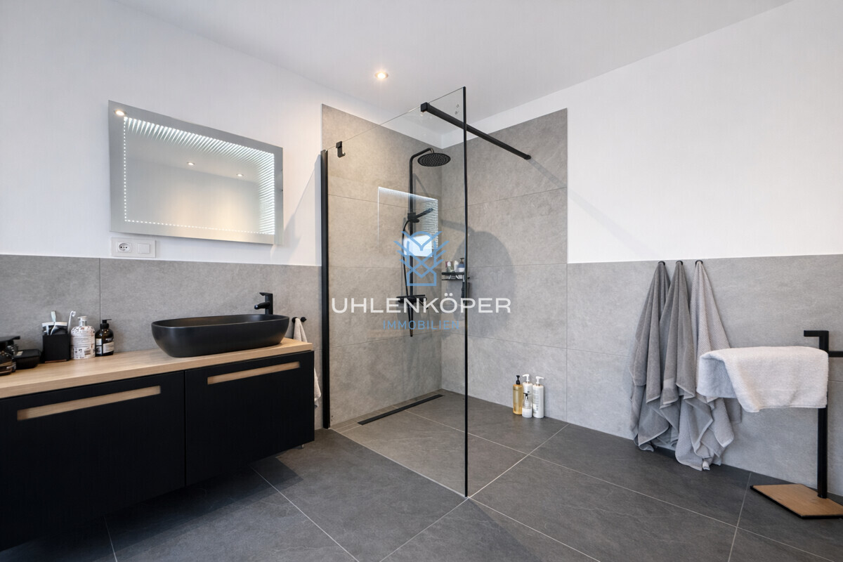 Luxuriöses Badezimmer