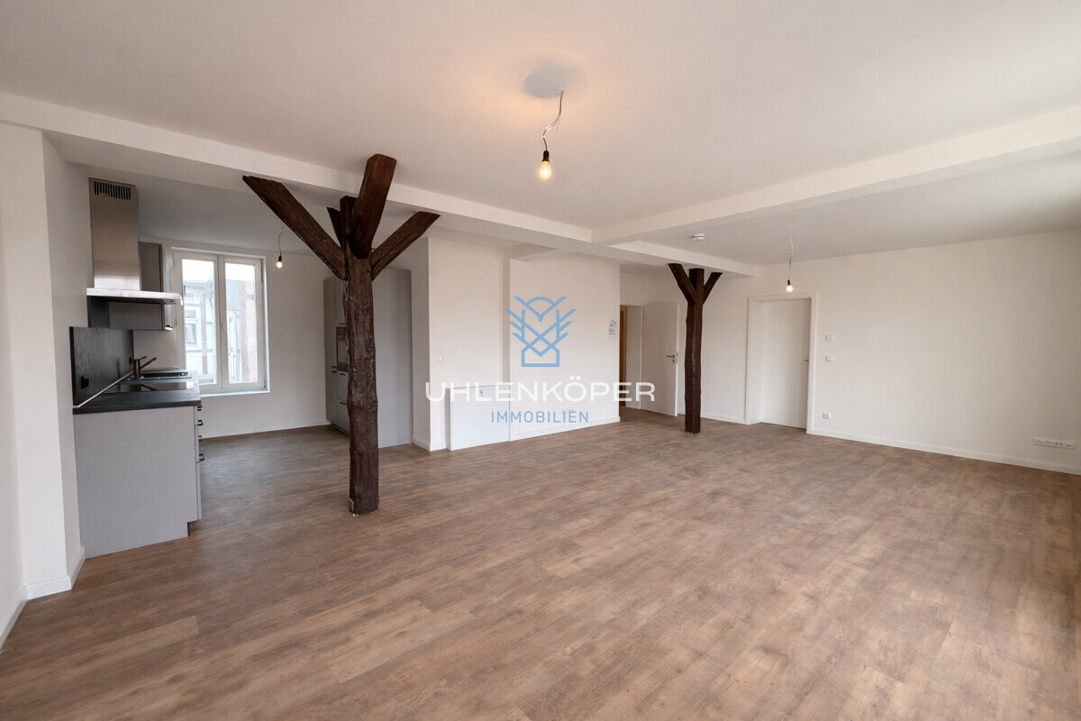 Wohnzimmer / Esszimmer