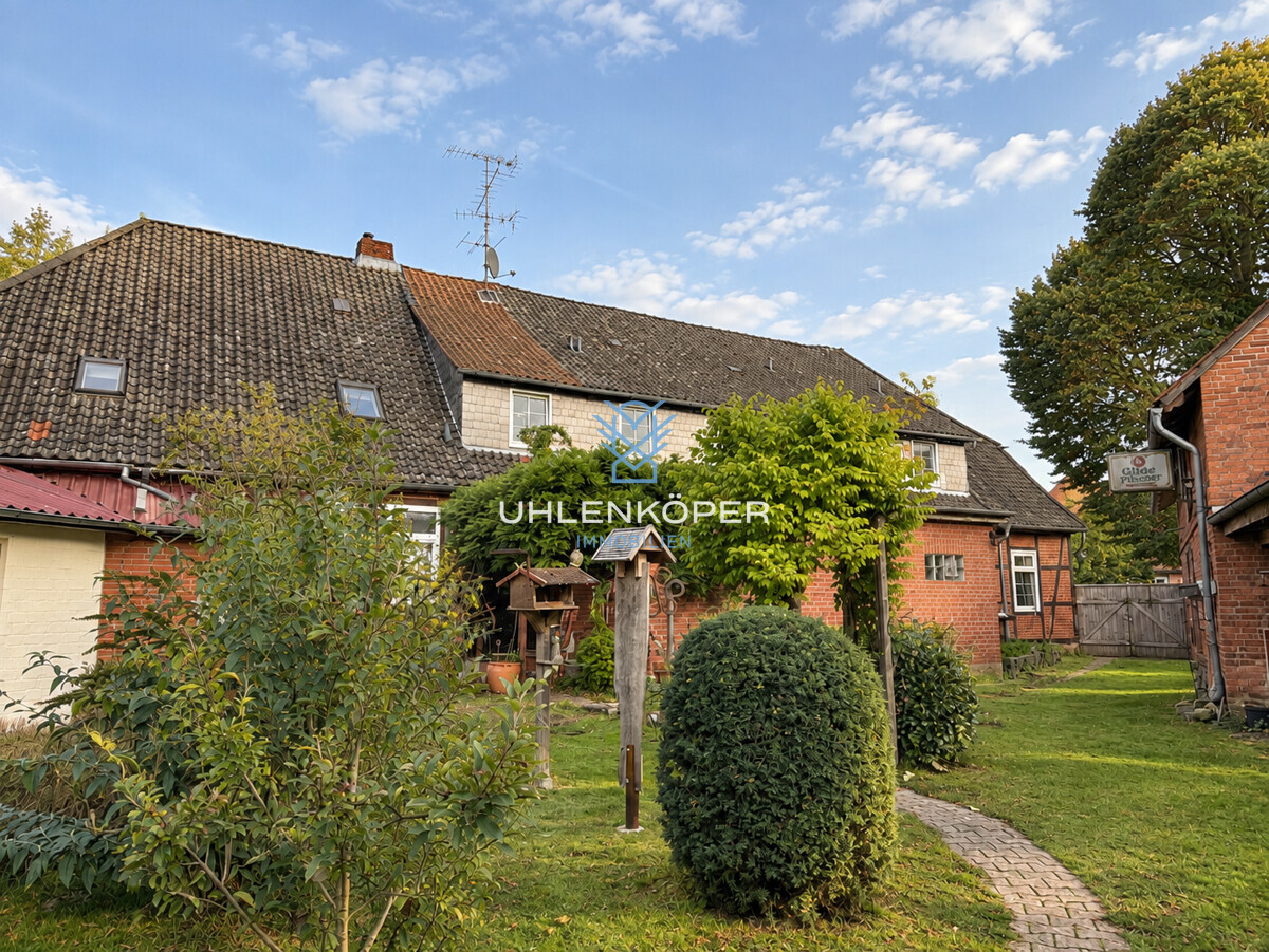 Rückansicht mit Garten