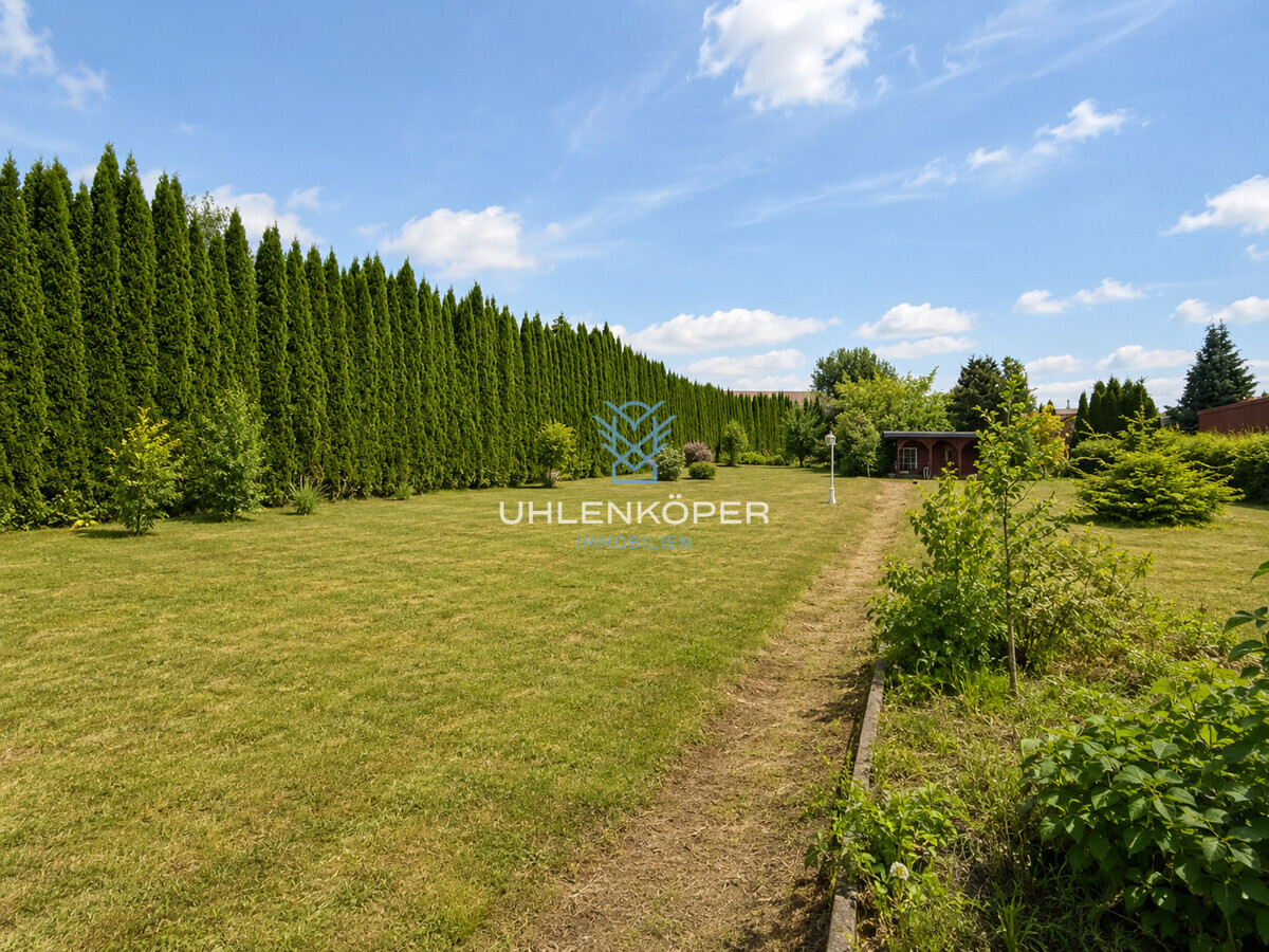 Großzügiges Gartengrundstück