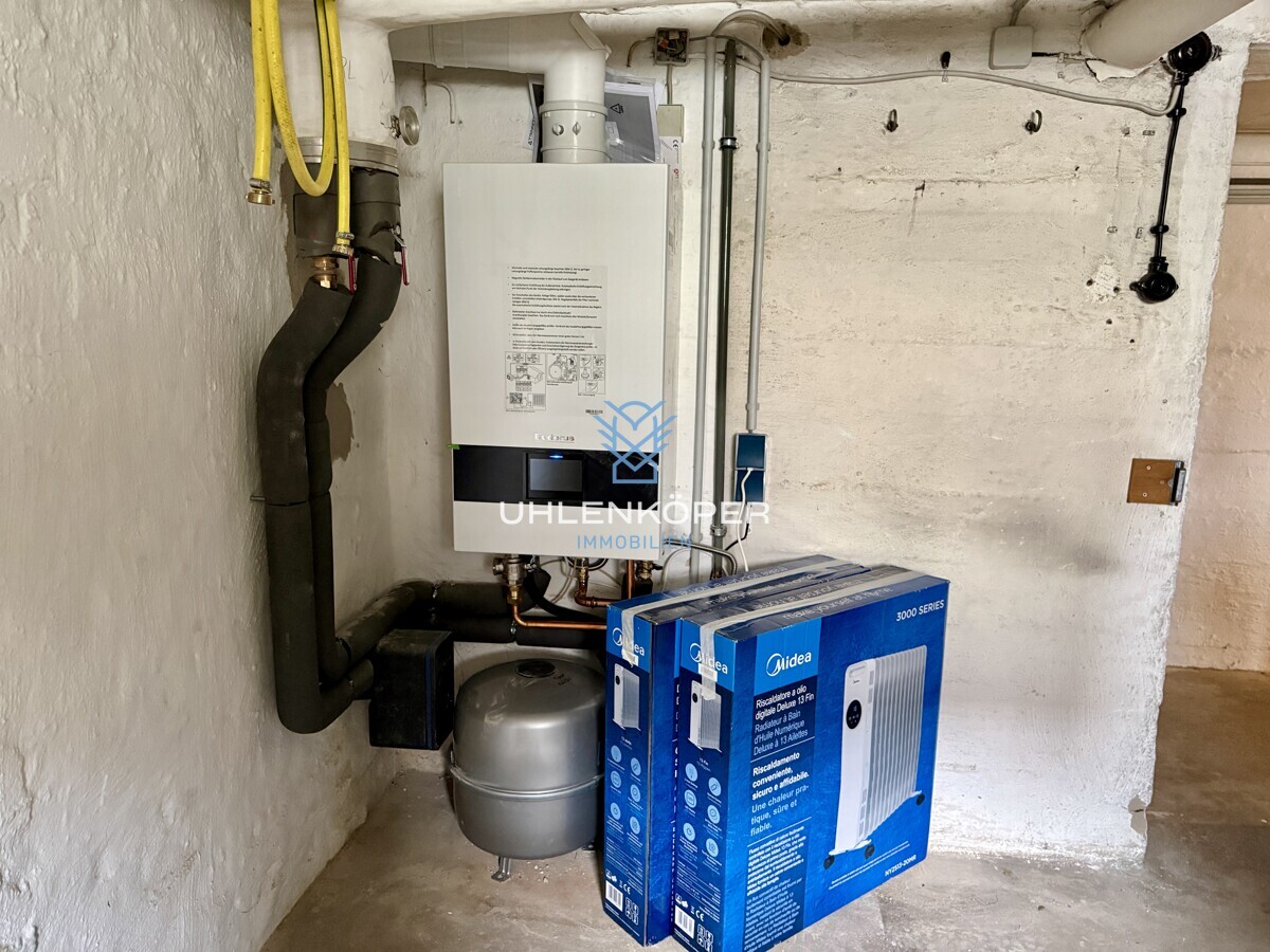 Neue Buderus moderne Gaszentralheizung