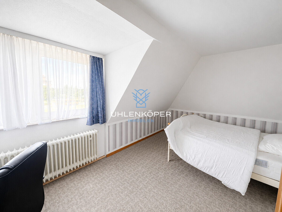 E - Schlafzimmer