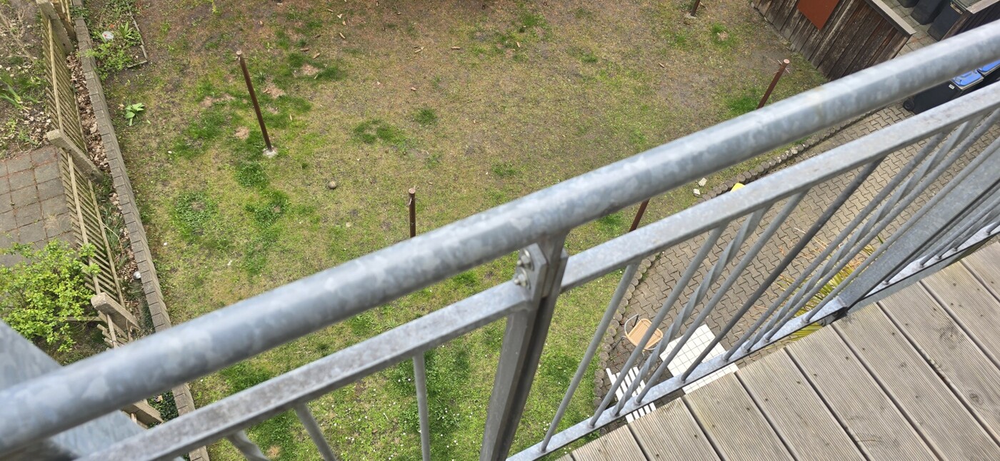 Balkon+ begrünter Innenhoh
