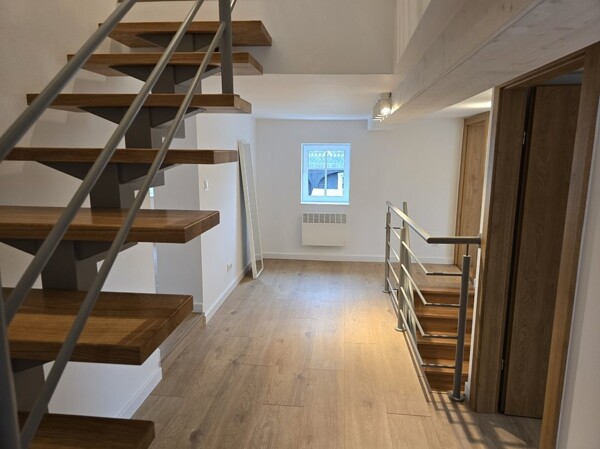 1. Etage