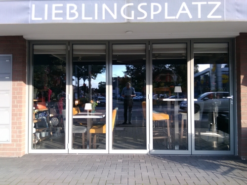 Eingang aufschiebbares Türsystem